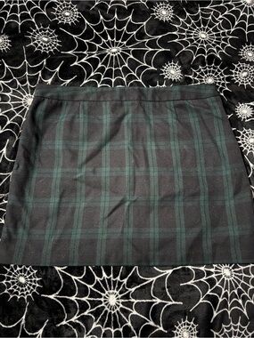 GAP Black and Dark Green Plaid Mini Skirt